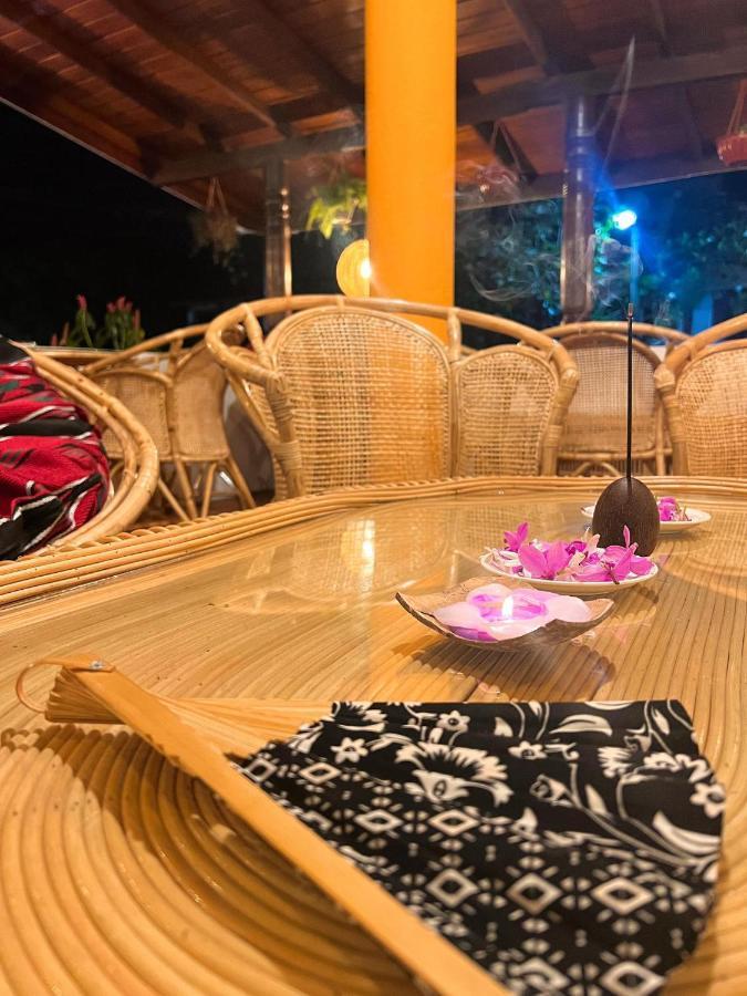 Hummus Hostel Хикадува Екстериор снимка